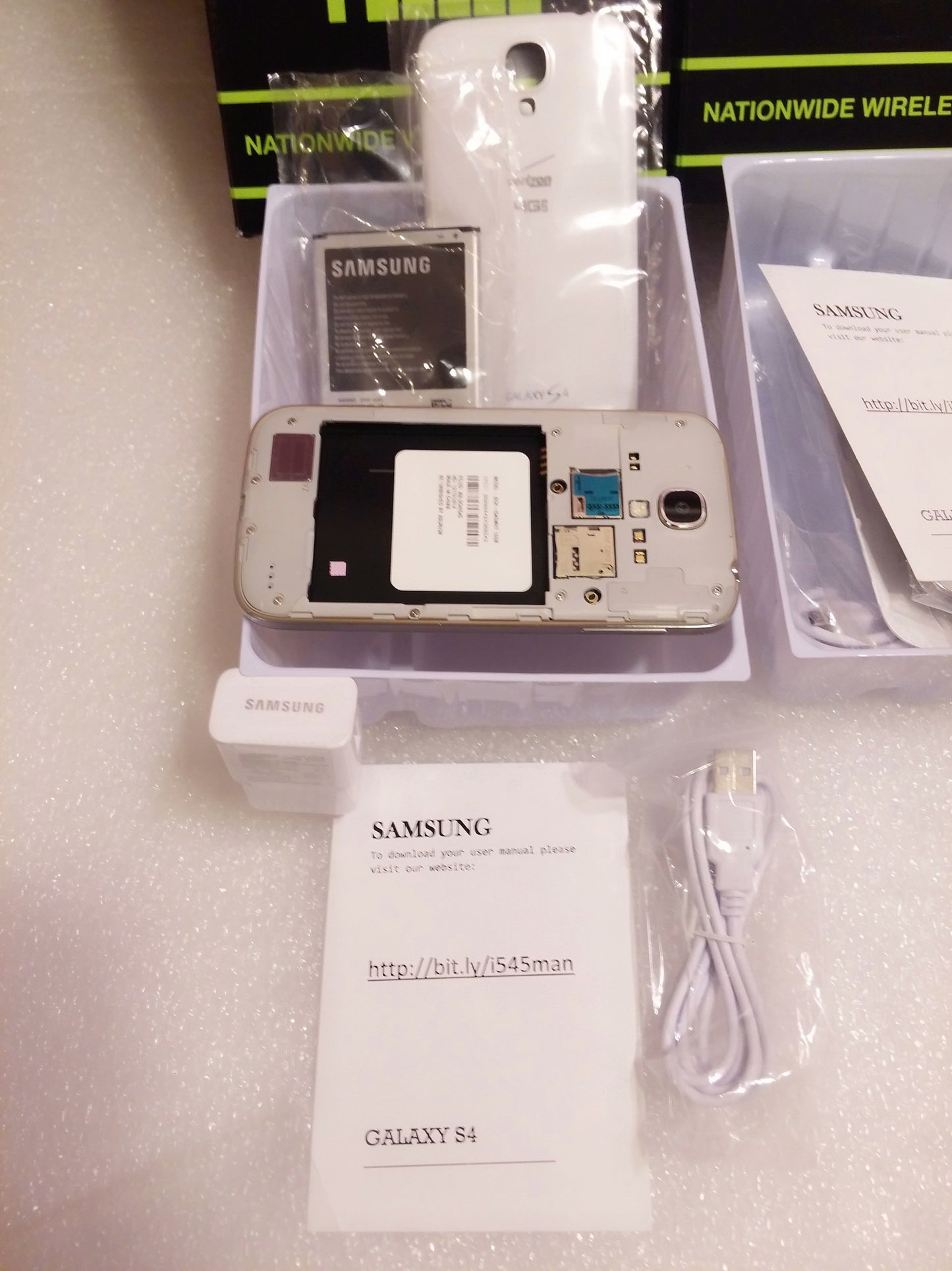 Samsung Galaxy S4 SCH-I545 16GB Verizon Manufacturer Factory Unlocked - White Grade A - worldtradesolution.com
 - 3