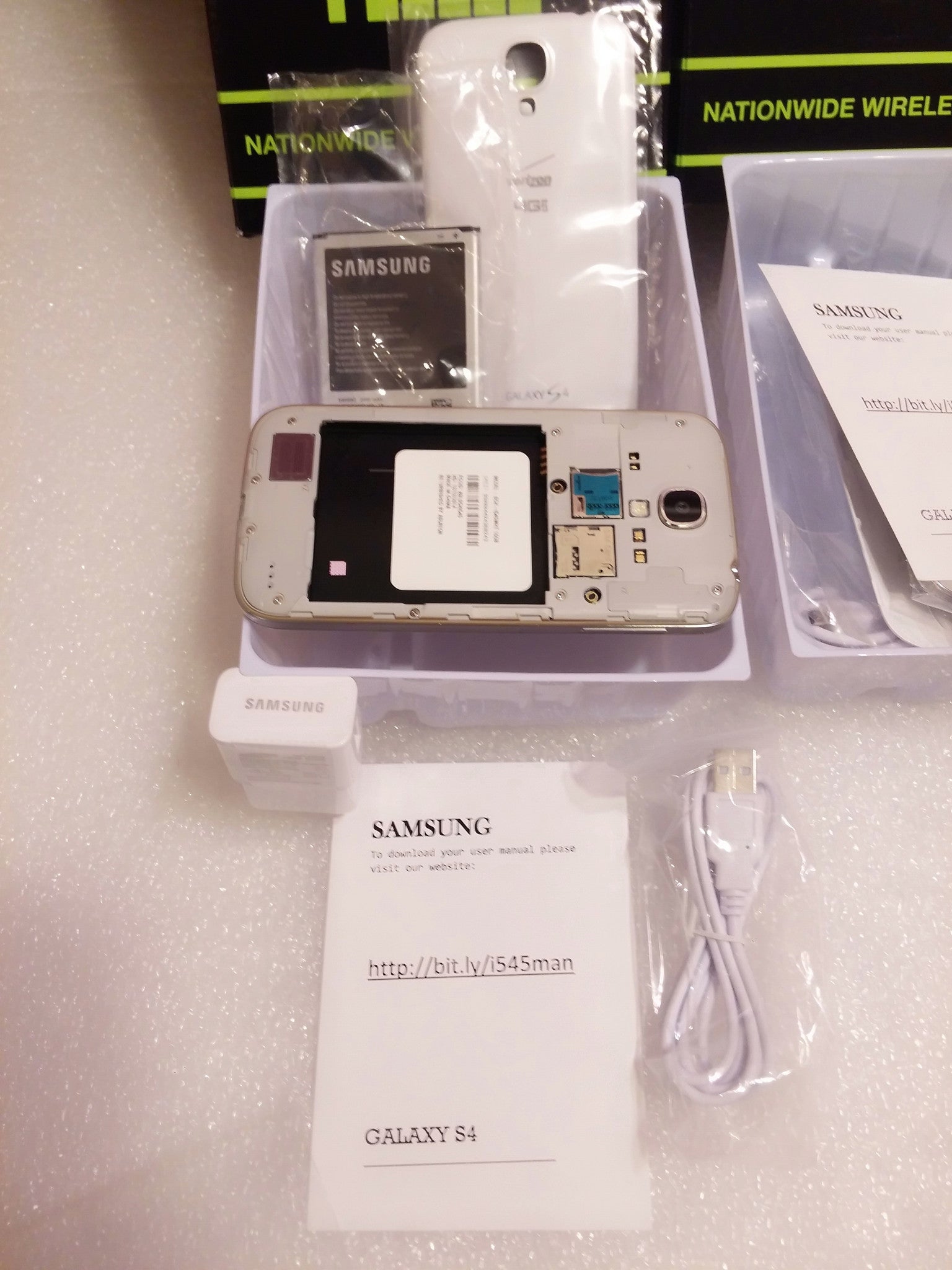 Samsung Galaxy S4 SCH-I545 16GB Verizon Manufacturer Factory Unlocked - White Grade A - worldtradesolution.com
 - 3