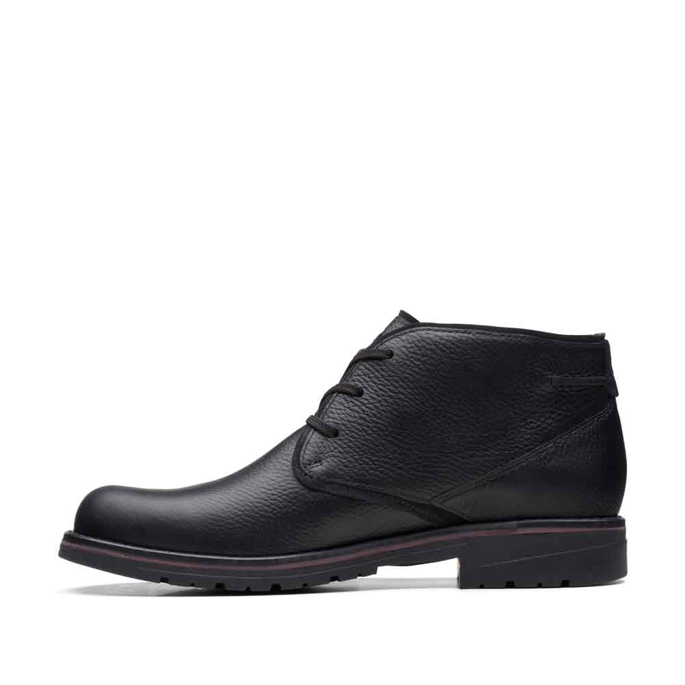 Clarks Clarks Mens Morris Peak Boots Black Tumbled Leather 8M