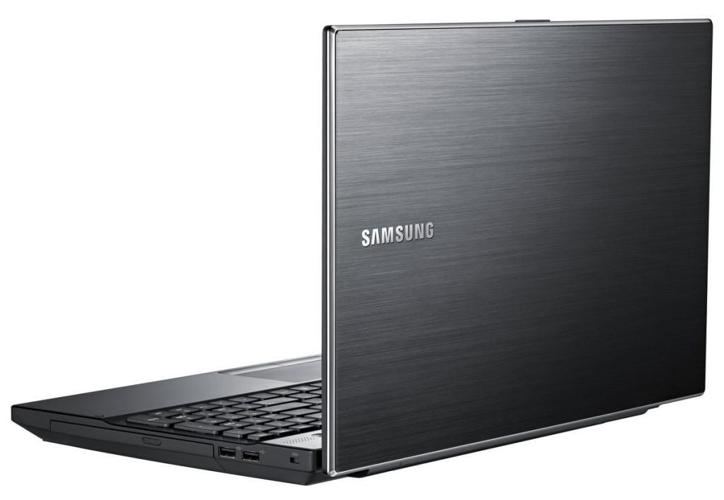 SAMSUNG Series 3 NP305V5A-A0DUS AMD A8-3530MX 15.6" 1.9GHz 8GB 1TB Webcam DVD+/-RW Windows 7 HP - worldtradesolution.com
 - 1